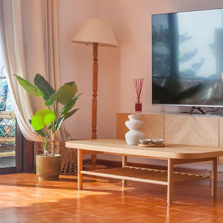 Casa De Franco - Ocean View, Terrace, Balcony, 50m From Playa La Arena, Fibre Net